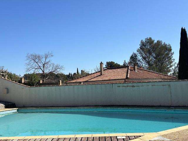 À VENDRE NIMES CIGALE– APPARTEMENT 87m2 – 4 Pièces GRANDE TERRASSE – 2 PLACE DE PARKING PISCINE & TENNIS