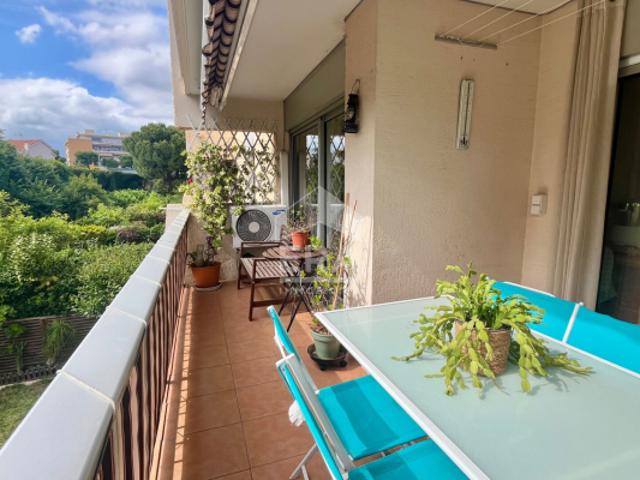 A VENDRE NICE OUEST: Appartement 4 pièces 90 m²