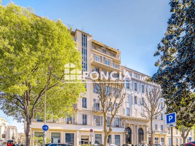 A VENDRE NICE DUBOUCHAGE NICE ETOILE 2P 39 m² AVANT DERNIER ETAGE AVEC BALCON
