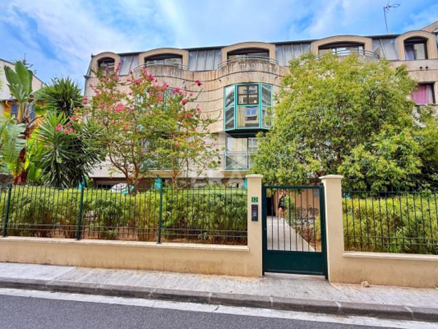 A VENDRE: NICE/QUARTIER FLEURS 2P 47m2 avec terrasse