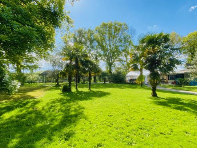 A VENDRE Paillote au bord de la vilaine Clé en main