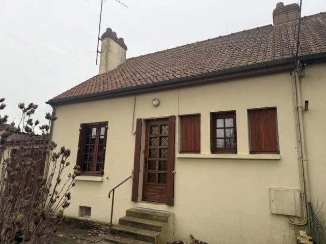 À VENDRE Pavillon à rafraîchir en sortie de BELLÊME 61130