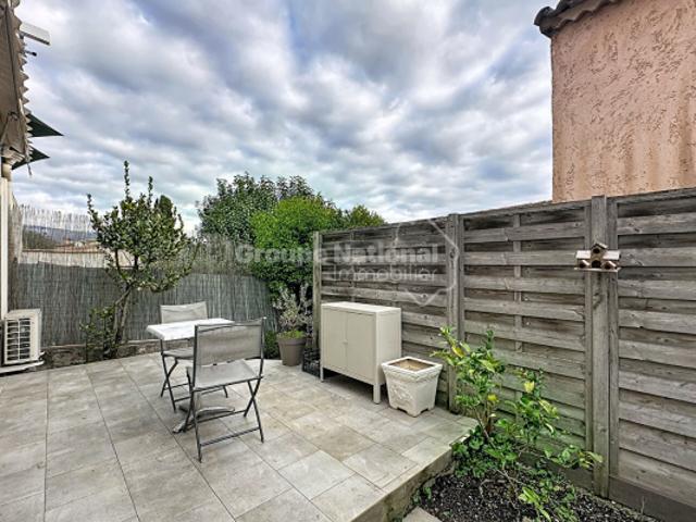 A vendre: Pegomas: Appartement en RDJ 3 pièces 64 m2 Garage