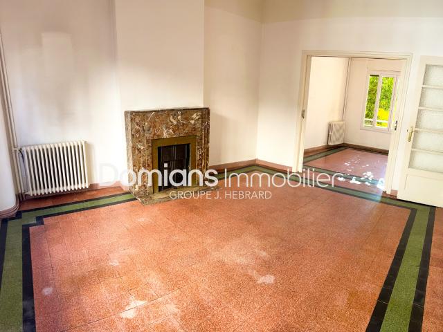 A VENDRE PERPIGNAN Secteur Gare Appartement T4 avec balcon