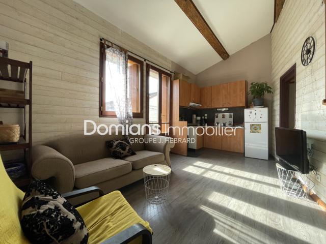 A VENDRE PONTEILLA MAISON DE VILLAGE AVEC 2 APPARTEMENTS L