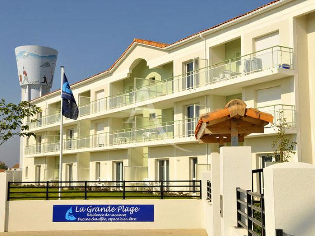A VENDRE POUR INVESTISSEMENT LMNP EN RESIDENCE DE TOURISME: Appartement 4 pièces de 59.55 m2 situé à Saint Gilles Croix De Vie
