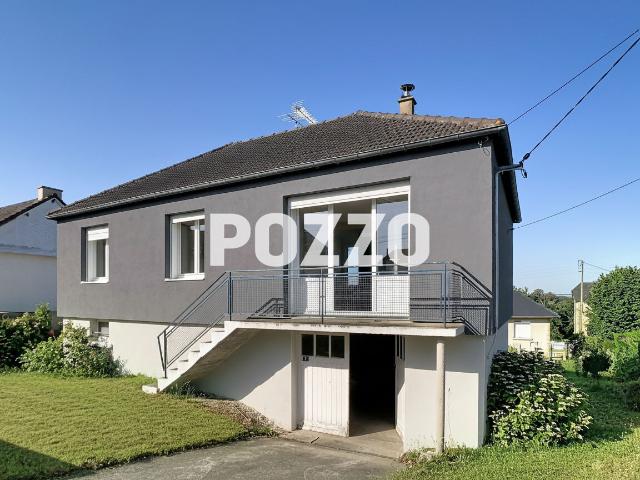 A Vendre PLAIN PIED SUR SOUS SOL CENTRE VILLE PONTORSON