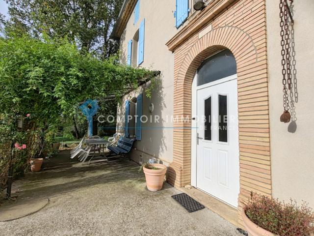 A VENDRE propriété comprenant une maison de maître de 235 m2