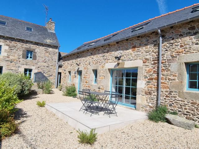À VENDRE PROPRIÉTÉ D'EXCEPTION SUR LES HAUTEURS DE PAIMPOL