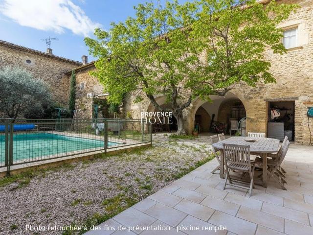 A Vendre Propriété De Charme Avec Piscine Luberon Provence 180m² Gordes