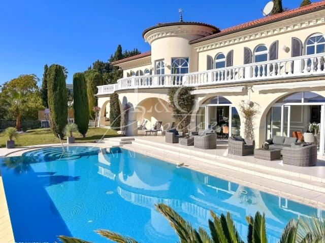 À Vendre Propriété Mandelieu La Napoule avec Piscine, 5P, 319.37m²
