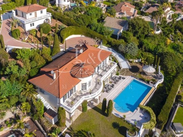 À Vendre Propriété Mandelieu La Napoule avec Piscine, 5P, 319.37m²
