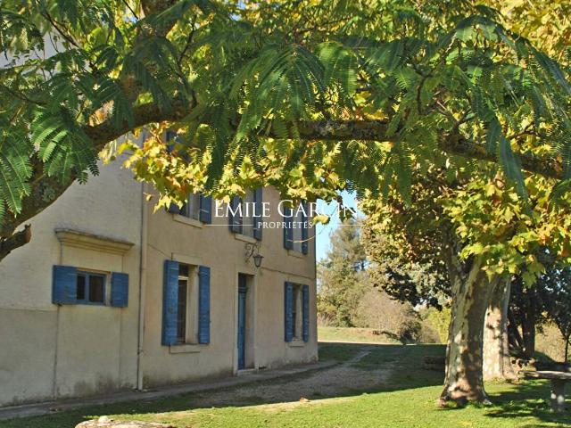 A vendre Propriété sur 4 hectares Aix en Provence 258m² Aix en Provence