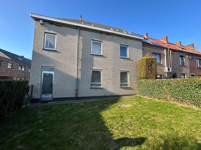 à vendre Rez De Chaussée Rhode Saint Genèse Rue Neuve
