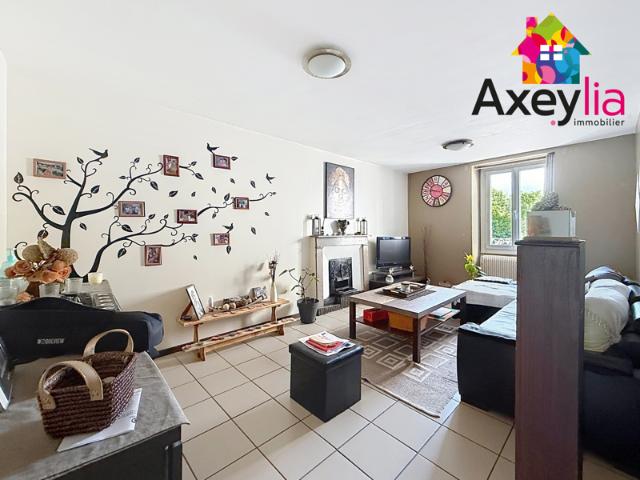 A VENDRE ROANNE HYPERCENTRE APPARTEMENT T3 RÉNOVÉ AU DEU