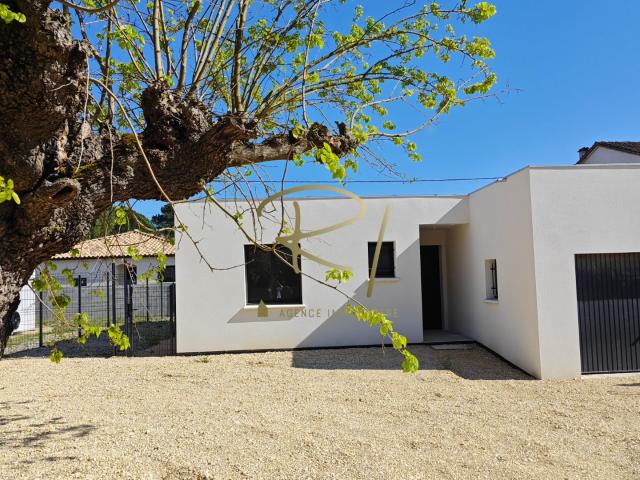 A VENDRE RUOMS MAISON PLAIN PIED TOIT PLAT