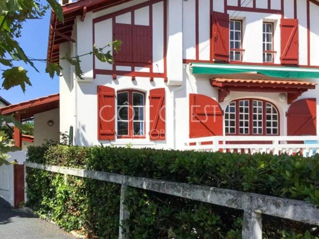 À VENDRE SAINT JEAN DE LUZ VILLA SECTEUR AICE ERROTA
