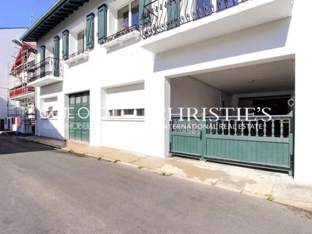 À vendre Saint Jean de Luz Appartement à rénover quartier du Lac