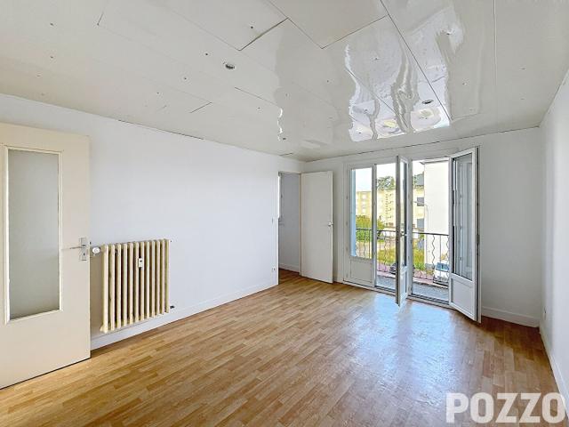 A vendre Saint Lô, proche du centre ville, appartement T2 avec garage