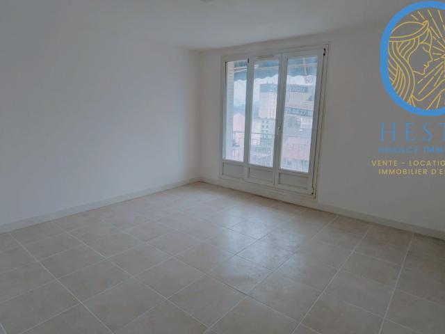A Vendre Saint Martin le Vinoux T4 refait a neuf
