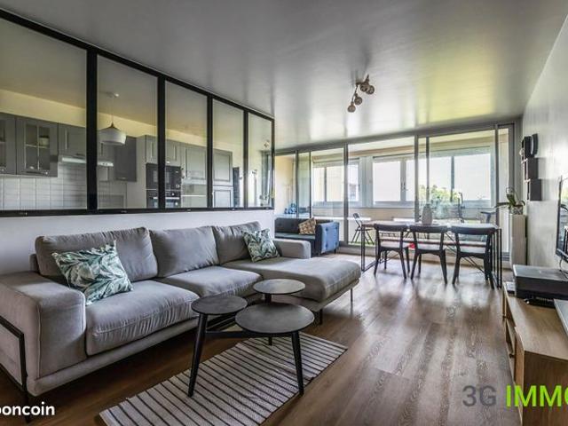 À VENDRE – Sartrouville: Grand T5 de 96 m² avec Loggia, Parking & Cave