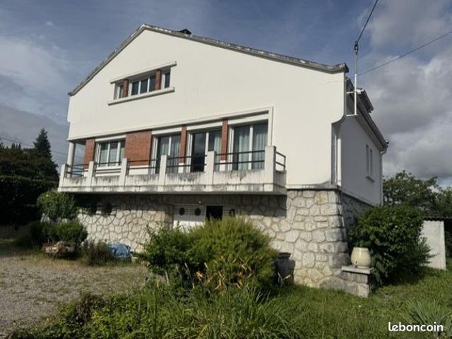 A vendre semeac  165 000  fai