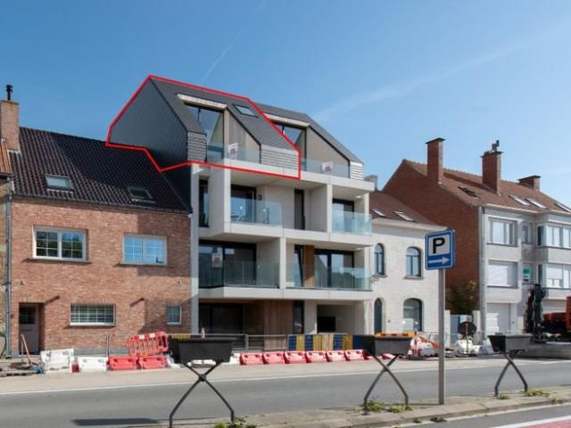 À vendre: Spacieux appartement en duplex avec terrasse ens