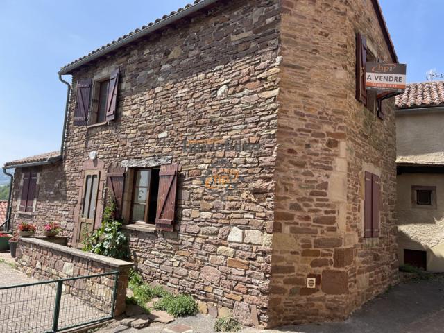 A vendre, St Victor et Melvieu maison de village
