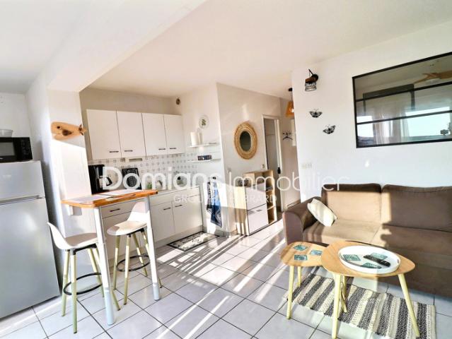 A VENDRE ST CYPRIEN PLAGE APPARTEMENT PLEIN CENTRE QUARTI