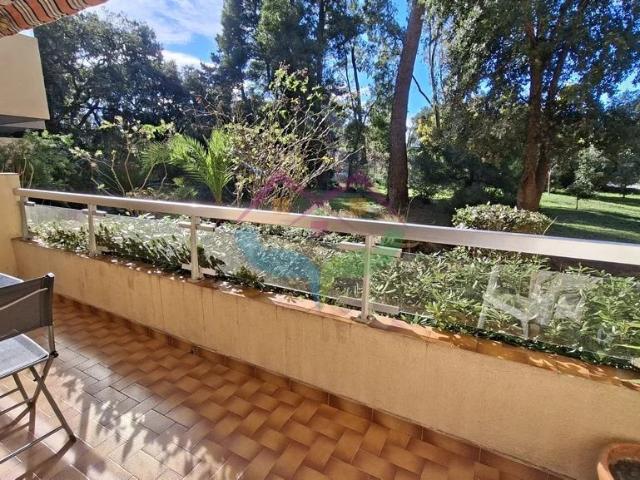Appartement T2 Saint Raphaël Boulouris à vendre