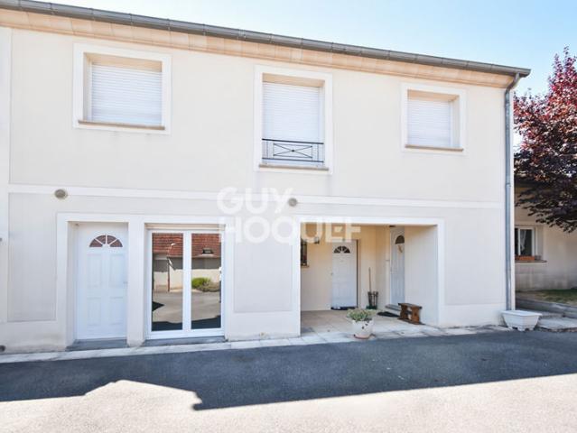 À VENDRE Studio 27 m² avec parking Tournan en Brie