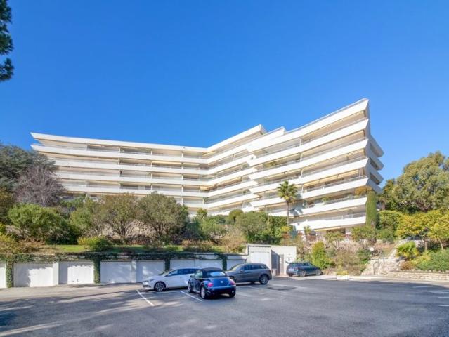 A VENDRE STUDIO CANNES
