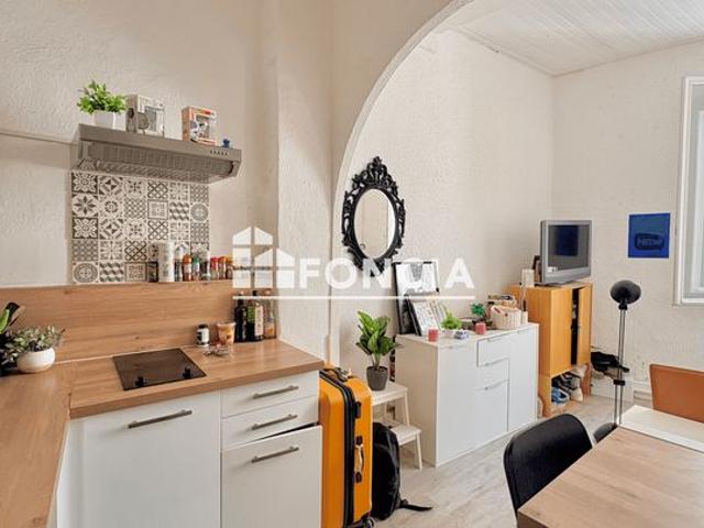 A vendre studio avec mezzanine rue de l'amandier