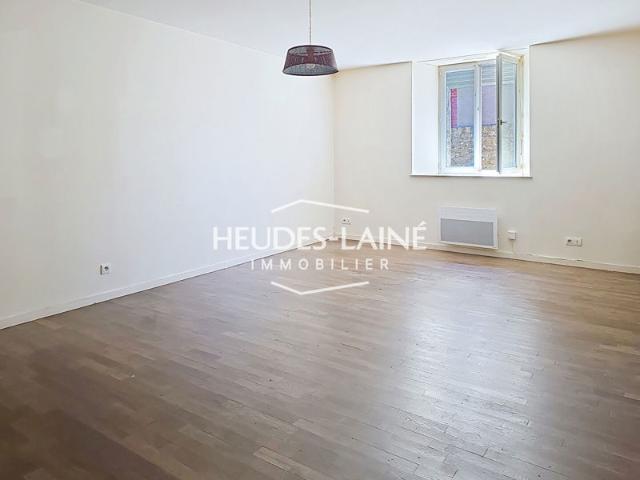 A VENDRE STUDIO AVRANCHES