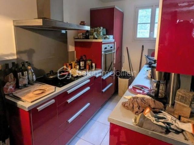A VENDRE STUDIO DE 28M² A AMELIE LES BAINS PALALDA LIBRE DE TOUTE OCCUPATION