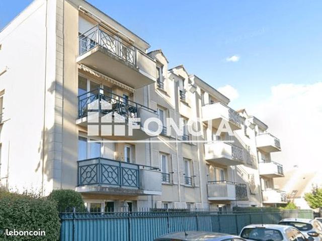 À vendre – Studio de 33 m² avec box, idéal investisseur – Morangis