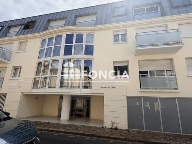 À vendre – Studio idéalement situé à Bordeaux Jardin Public