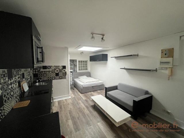 A VENDRE STUDIO SECTEUR CATHO LILLE