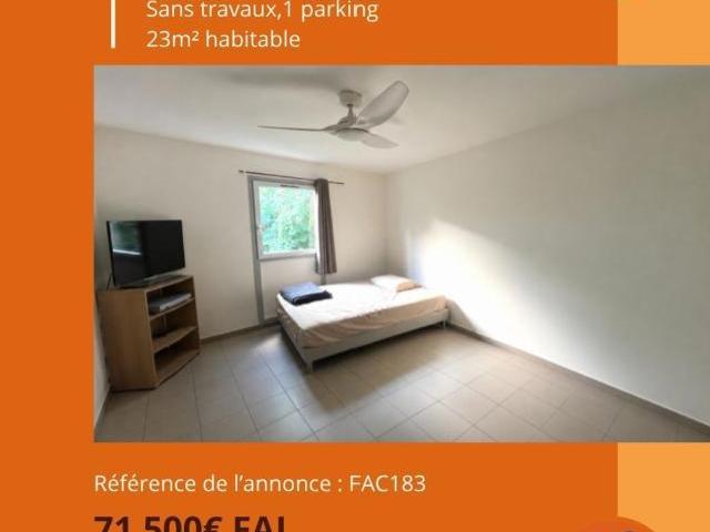 A VENDRE STUDIO STE CLOTILDE