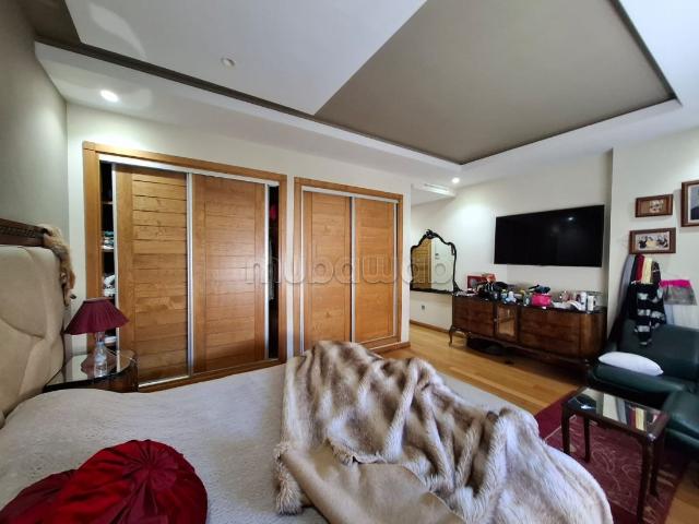 À vendre – superbe appartement à californie