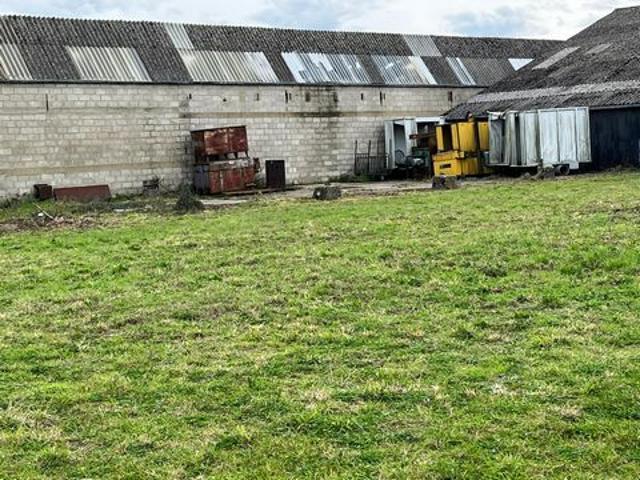 À vendre – Superbe terrain constructible d’environ 3 000 m² à Feuquières en Vimeu