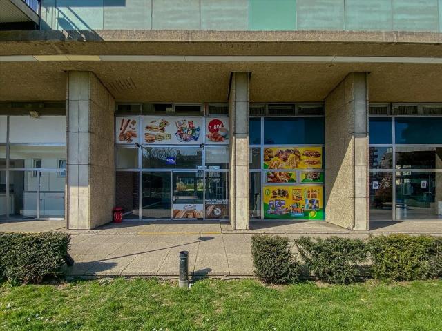 à vendre Surface commerciale Molenbeek Saint Jean Boulevard Louis Mettewie