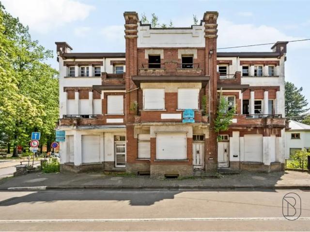 à vendre Surface commerciale Mont de l'Enclus Enclus du Haut