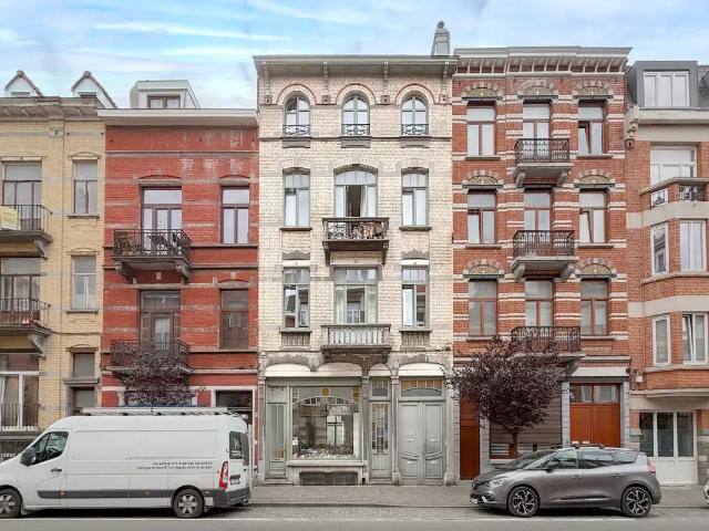 à vendre Surface commerciale Ixelles
