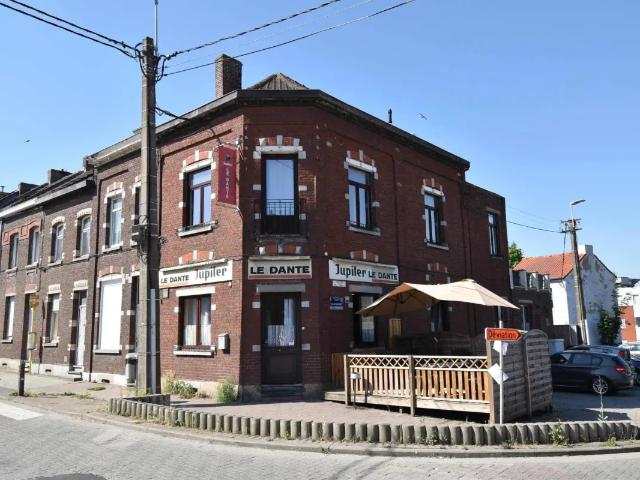 à vendre Surface commerciale Tubize