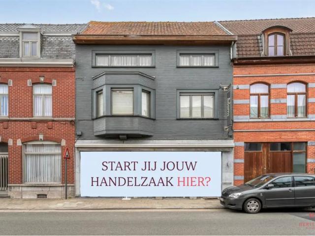à vendre Surface commerciale Wakken Markegemstraat