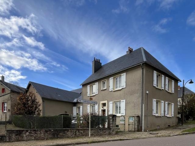 A vendreMaisons de campagne Grande maison avec deux logements – centre de Planchez