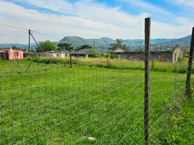 a very huge plot in kwa machibisa, pm burg