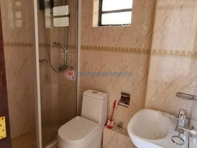 A Very Modern And Spacious 2 Bedroom House In Parklands