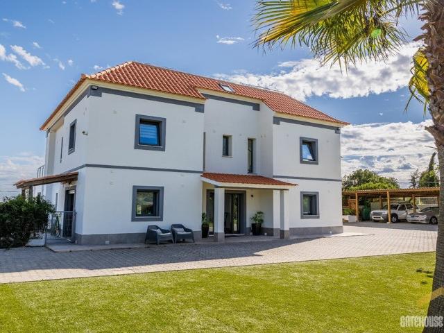 A vila de 4 quartos no leste do Algarve com vista em Moncara. 300m² Moncarapacho e Fuseta
